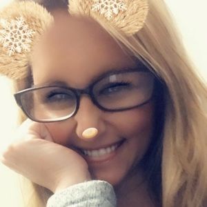 Meet your Posher, Christy t.